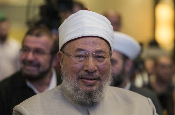 Cendekiawan Muslim Yusuf Al-Qaradawi Meninggal Dunia